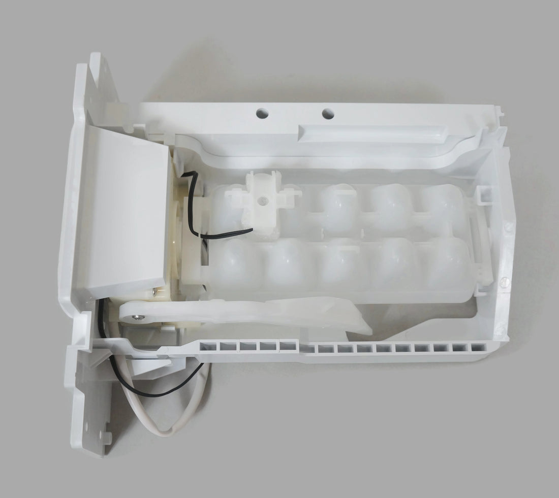 Bosch 11024619 Ice Maker Bottom