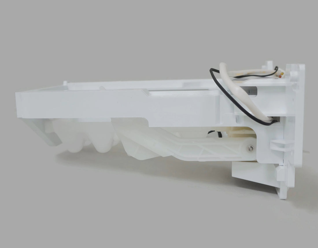 Bosch 11024619 Ice Maker Side