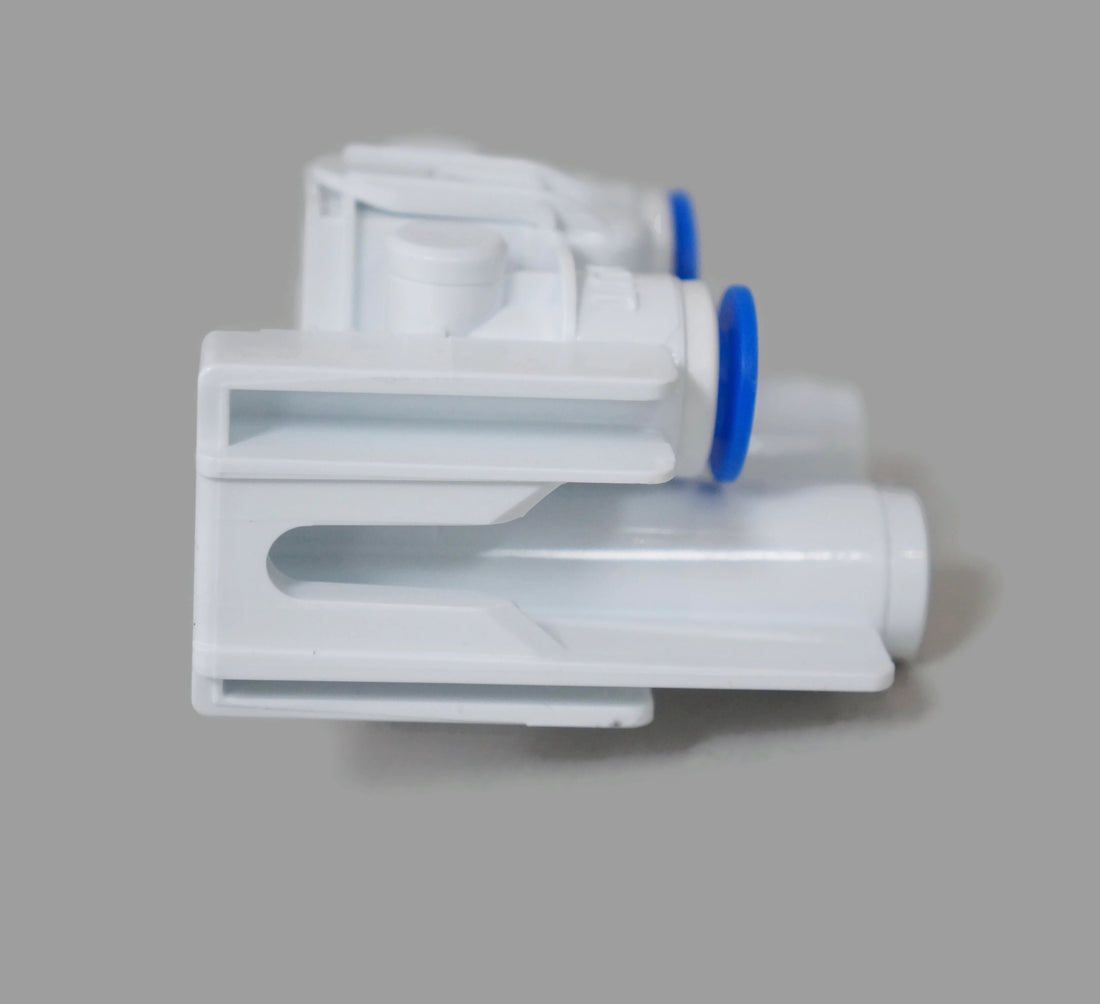 Frigidaire 140156010054 Filter Head Manifold Side A