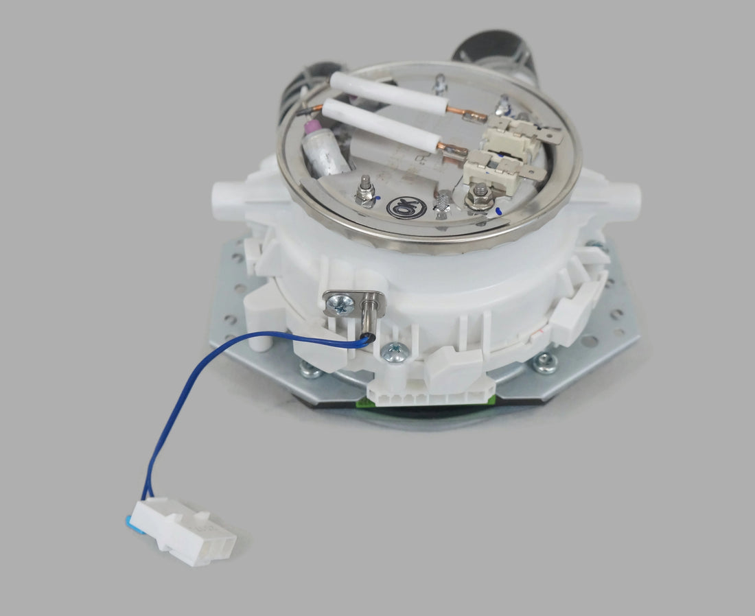 LG AGM30016301 Pump and Motor Plug