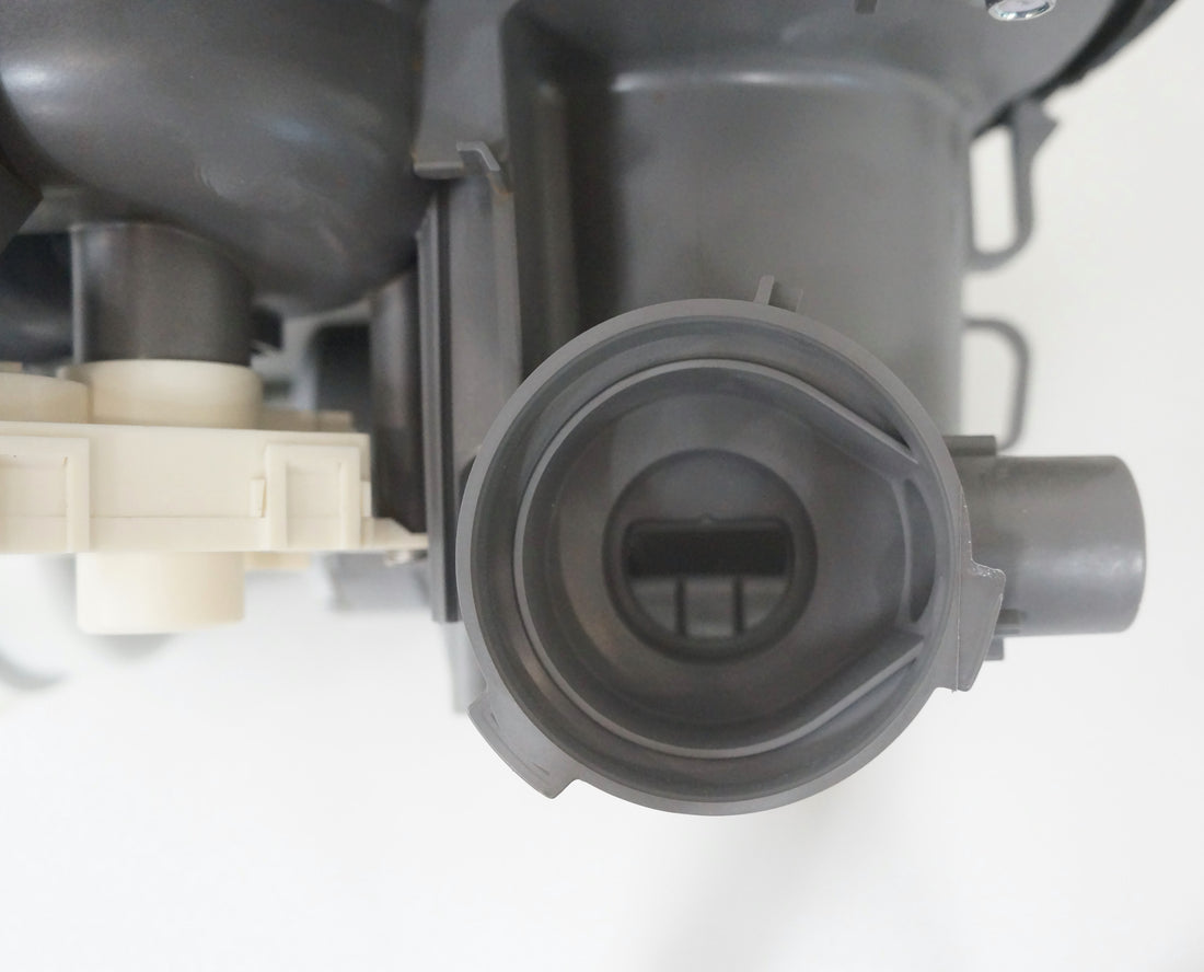 Whirlpool WPW10455261 Sump And Motor Drain Pump Outlet